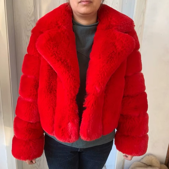 Luxurious Red Plush Faux Fur Teddy Jacket - Picture 4 of 5